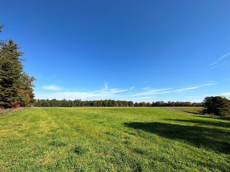 Lockhouse Rd, Westfield, MA for sale - Building Photo - Image 2 of 4