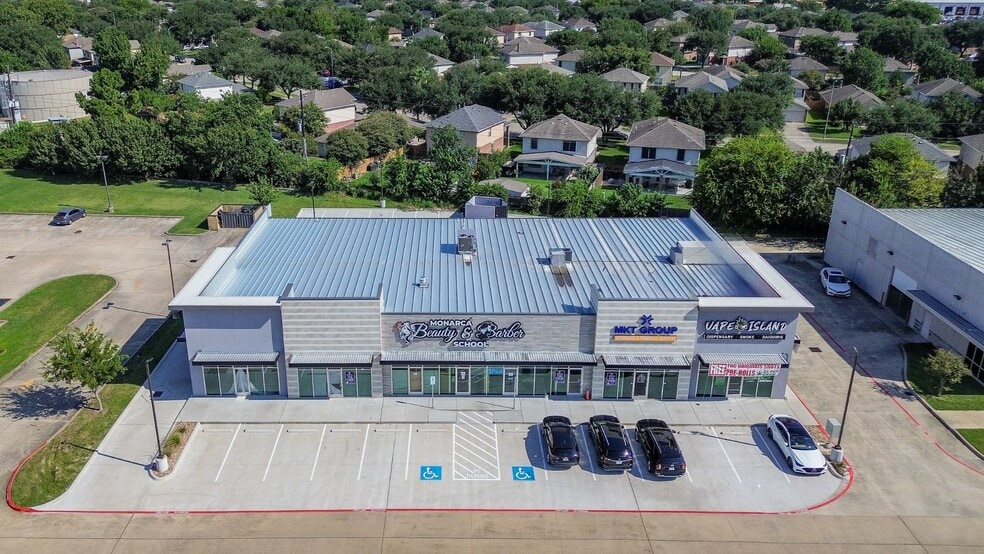 6324 West, Houston, TX for sale - Building Photo - Image 1 of 9