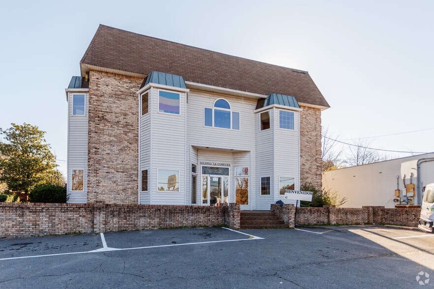 458 Bell Rd, Nashville, TN 37217