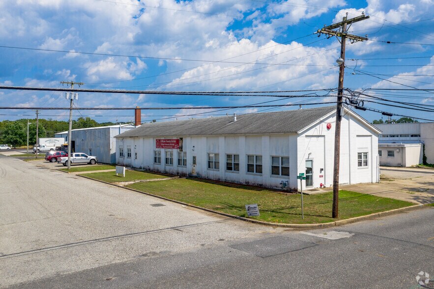 1501 Oakland Ave, Millville, NJ for lease - Building Photo - Image 2 of 9