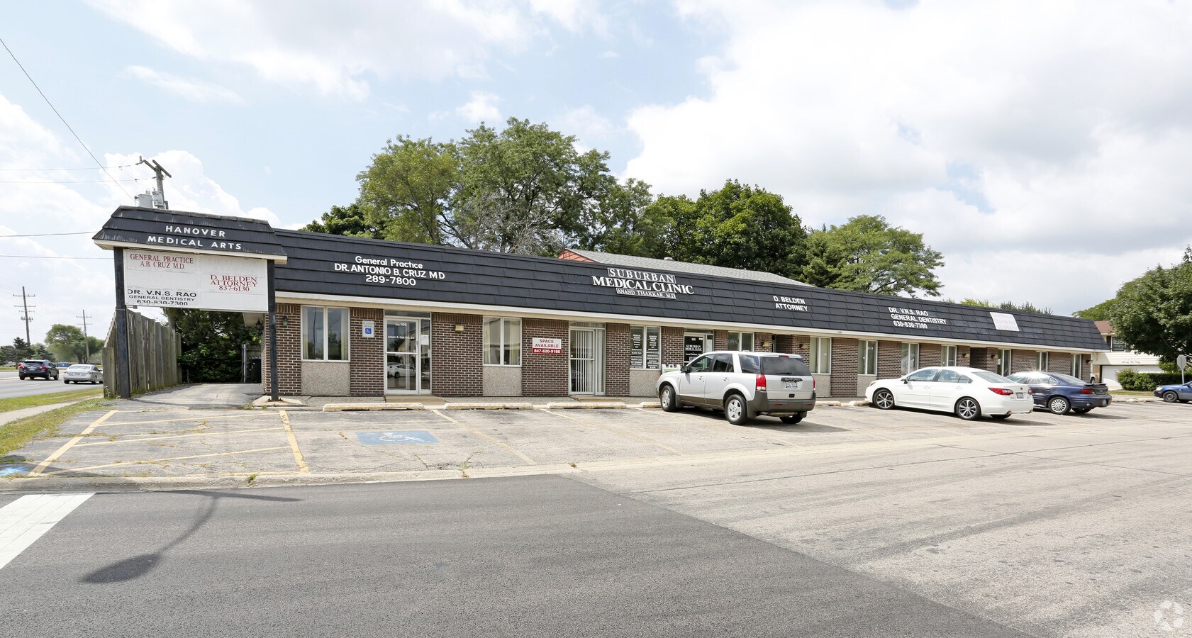 1601 Tanglewood Ave, Hanover Park, IL 60133