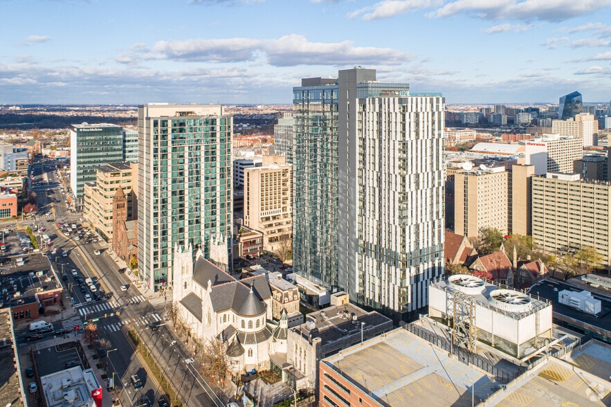 3717 Chestnut St, Philadelphia, PA for lease - Building Photo - Image 3 of 4