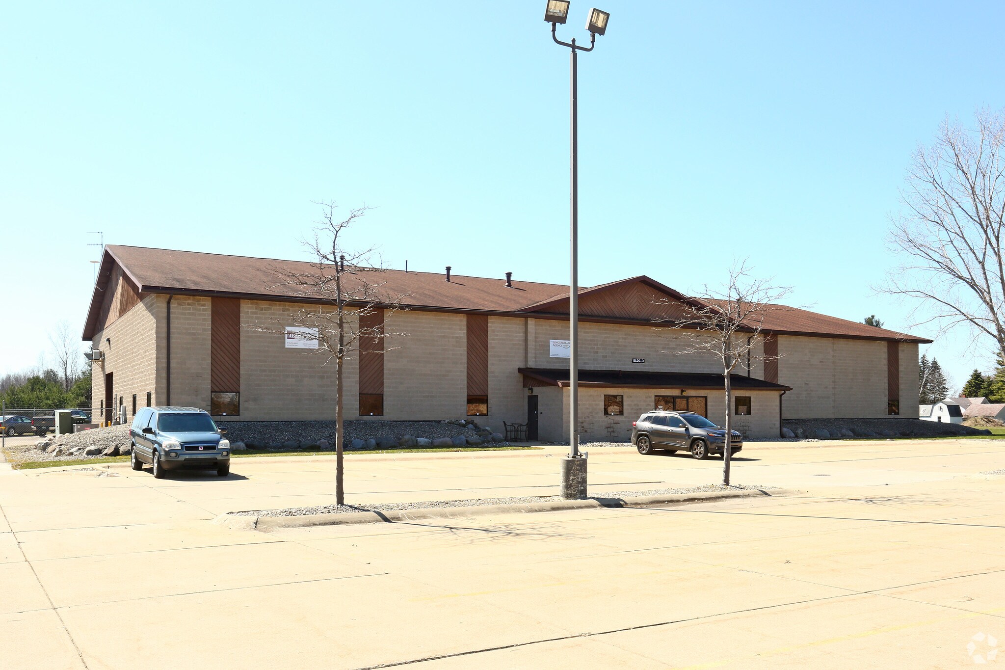 2065 S Elms Rd, Swartz Creek, MI for sale Primary Photo- Image 1 of 1