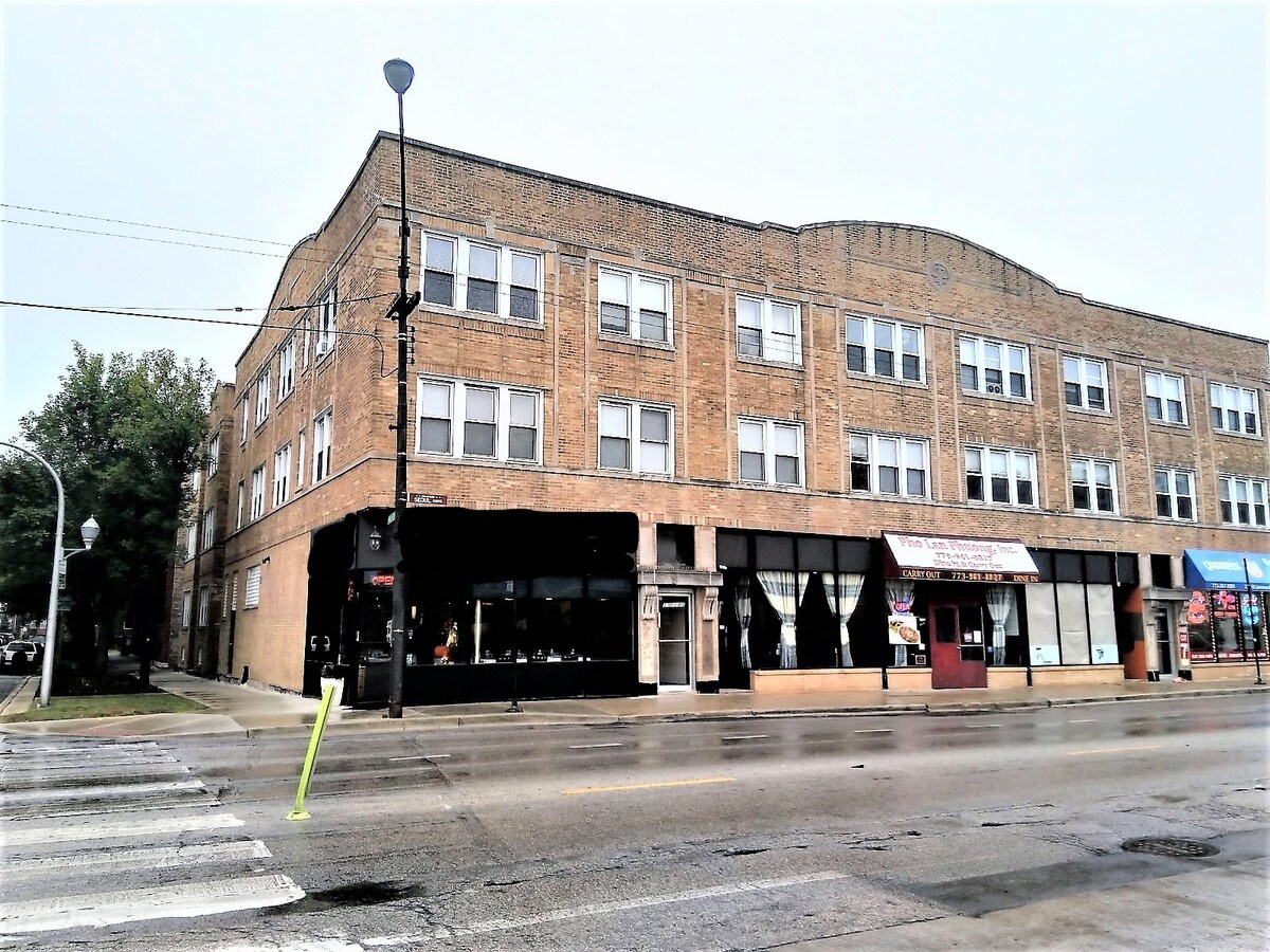 2701 W Lawrence Ave, Chicago, IL, 60625 Restaurant Property For Sale