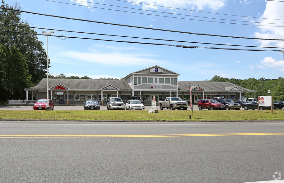 5 Foxon Rd, North Branford, CT for lease - Building Photo - Image 3 of 3