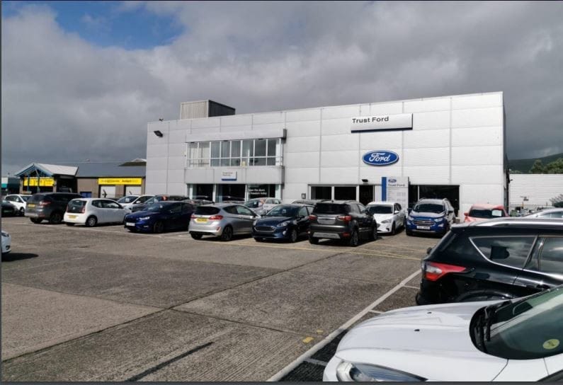 15 Boucher Rd, Belfast for sale - Building Photo - Image 1 of 1