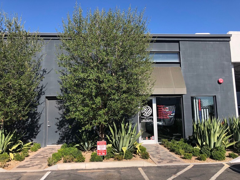 7000 E McDowell Rd, Scottsdale, AZ 85257