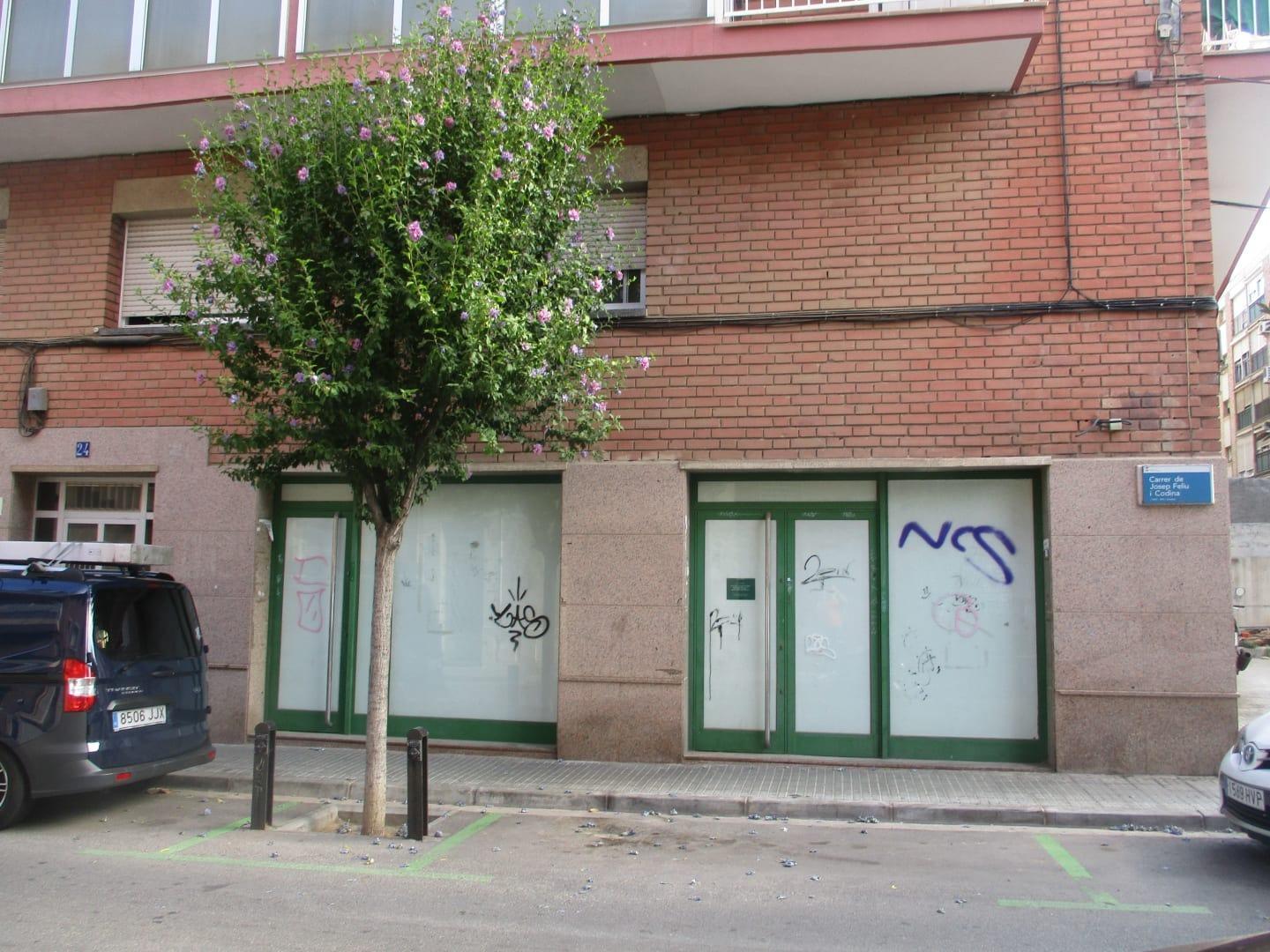 Retail in Cornellà De Llobregat, BAR for lease Building Photo- Image 1 of 8