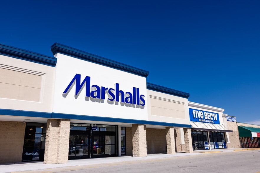 200-282 E Highway 90 Byp, Monticello, KY for lease - Building Photo - Image 1 of 12