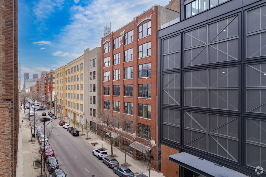 1033 W Van Buren St, Chicago, IL for lease - Building Photo - Image 2 of 21