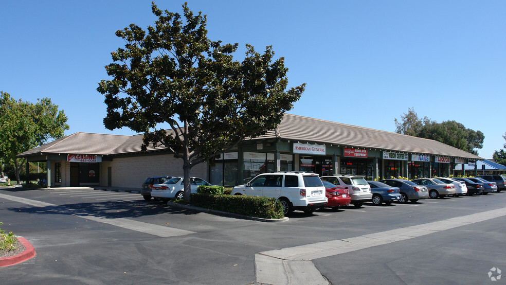 15060-15086 Goldenwest St, Westminster, CA for lease - Building Photo - Image 2 of 3