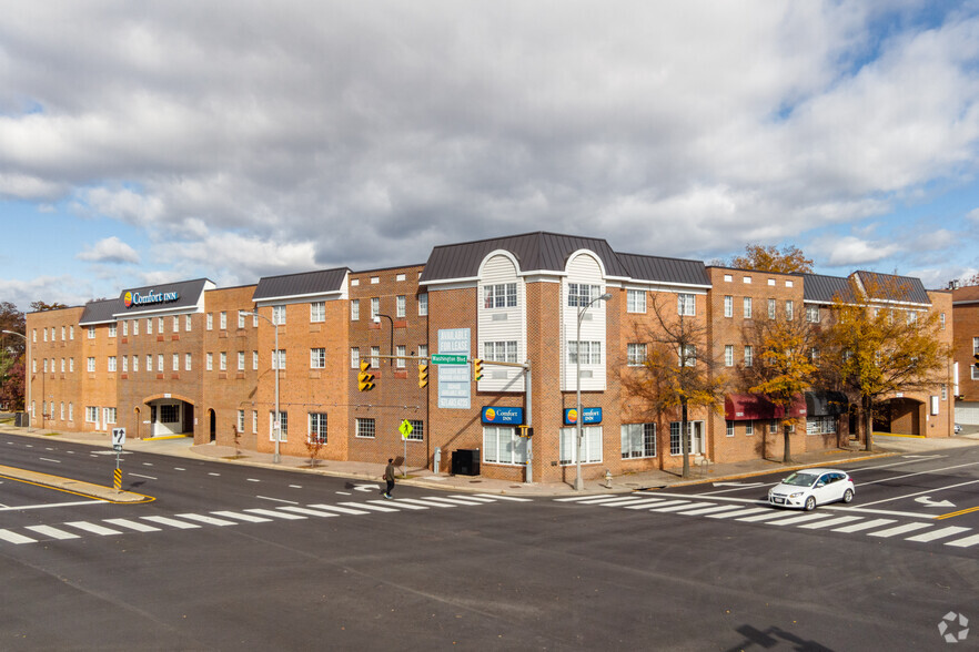 1211 N Glebe Rd, Arlington, VA for lease - Building Photo - Image 1 of 5