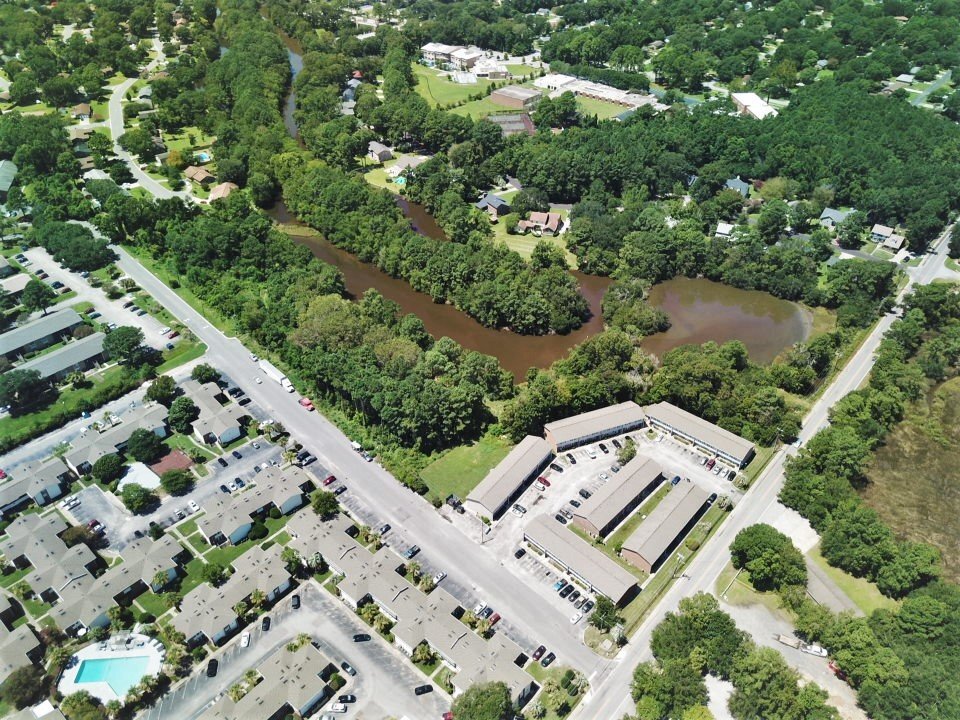 2014 Ashley Hall Rd, Charleston, SC 29407