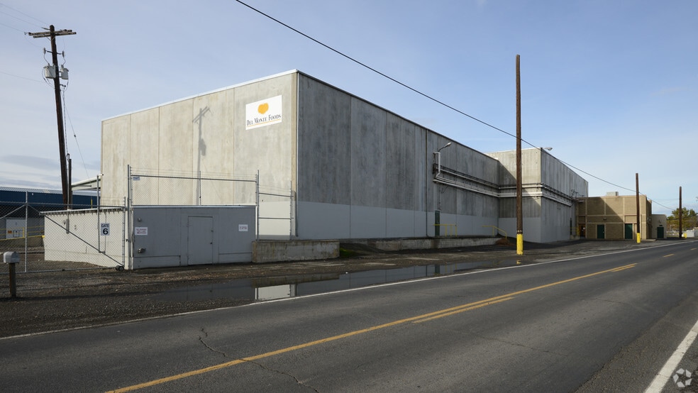 6130 Yakima Valley Hwy, Wapato, WA for sale - Primary Photo - Image 2 of 3