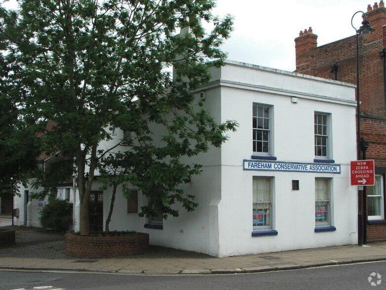 14 East St, Fareham for sale - Primary Photo - Image 1 of 1