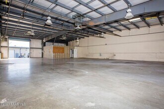 9551 E Lorna Ln, Prescott Valley, AZ for lease Building Photo- Image 1 of 8