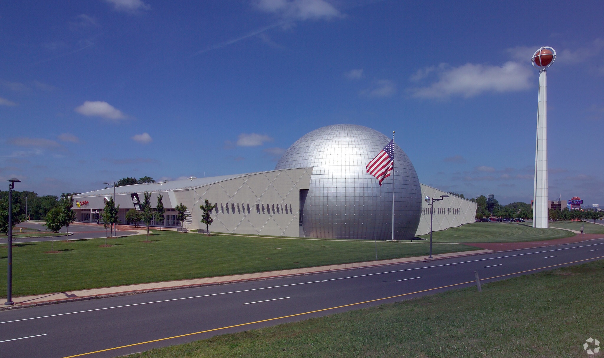 1000 Hall of Fame Ave, Springfield, MA for lease Primary Photo- Image 1 of 9