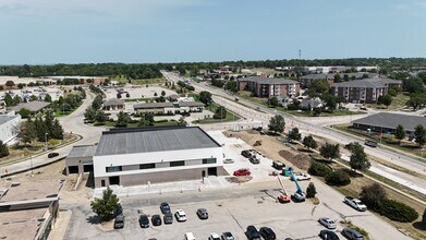 1301 Garret Ln, Lincoln, NE for lease Building Photo- Image 1 of 1