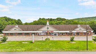 Berlin Turnpike, Rt. 5, Berlin, CT - Gas Station