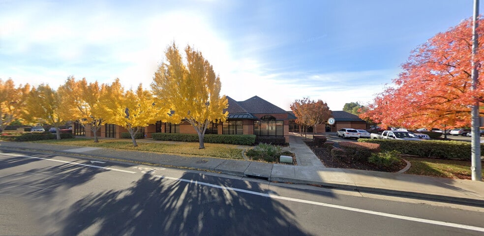 2801 Waterman Blvd, Fairfield, CA for sale - Building Photo - Image 2 of 5