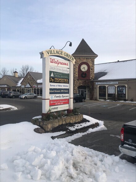 462 Main St, Springvale, ME for sale - Primary Photo - Image 1 of 1