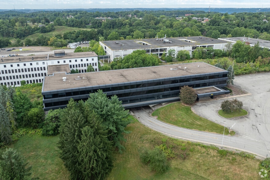 1310 Beulah Rd, Pittsburgh, PA for sale - Aerial - Image 2 of 4