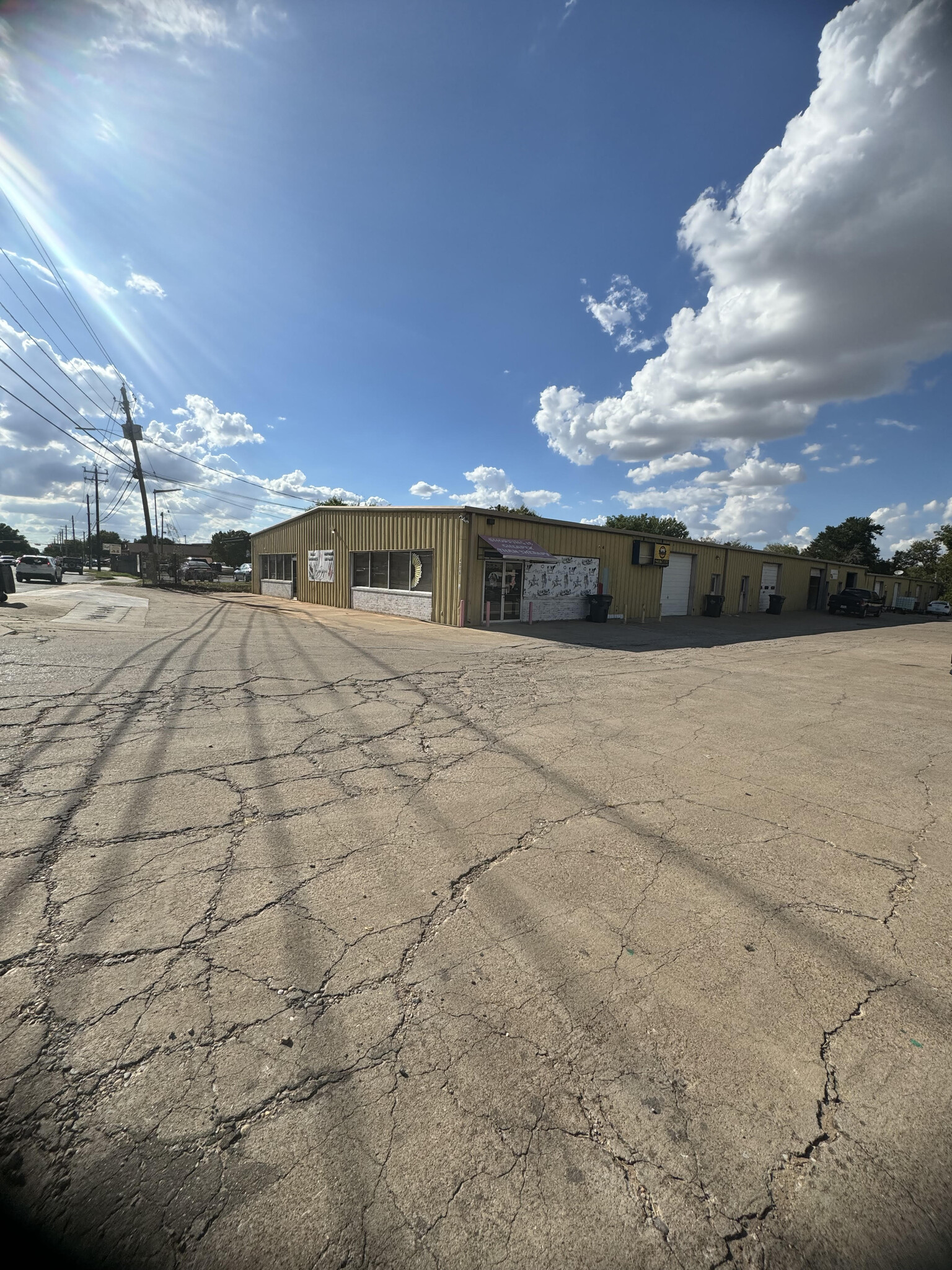 4006 Call Field Rd, Wichita Falls, TX for lease Building Photo- Image 1 of 11