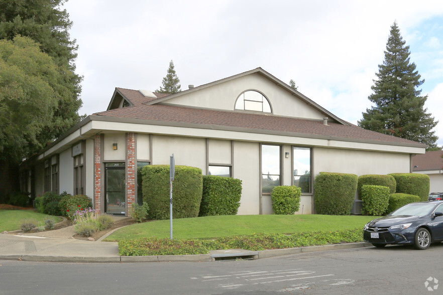 700-798 California Blvd, Napa, CA for lease - Primary Photo - Image 1 of 5