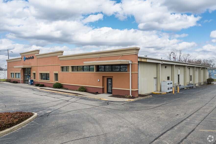 4222 Grand Ave, Middletown, OH for lease - Building Photo - Image 2 of 5