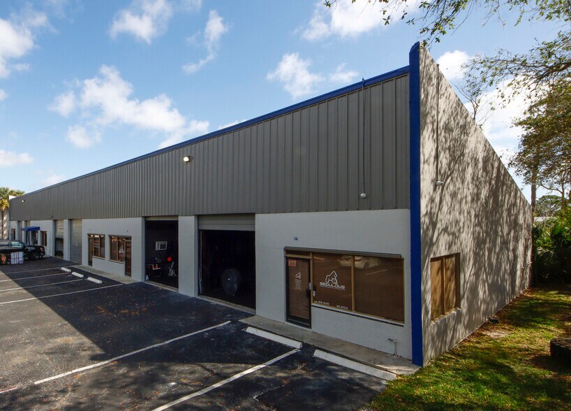 7150 Devons Rd, Riviera Beach, FL for sale - Building Photo - Image 1 of 1