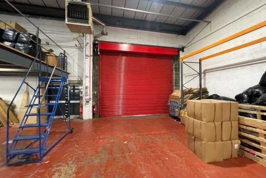 99 Higher Ardwick, Manchester for sale - Interior Photo - Image 3 of 6