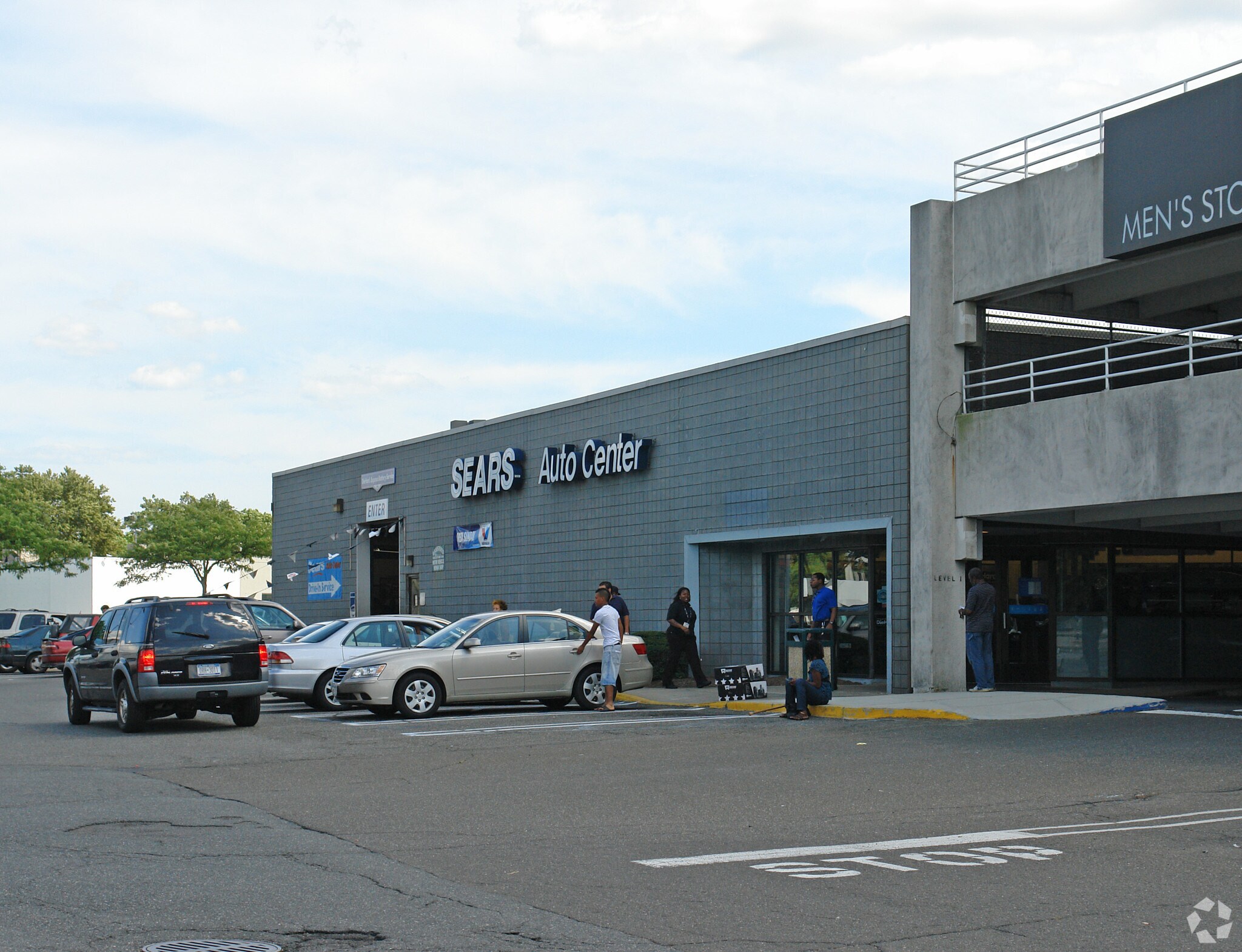 1150 Green Acres Mall, Valley Stream, NY 11581 Sears Auto Center