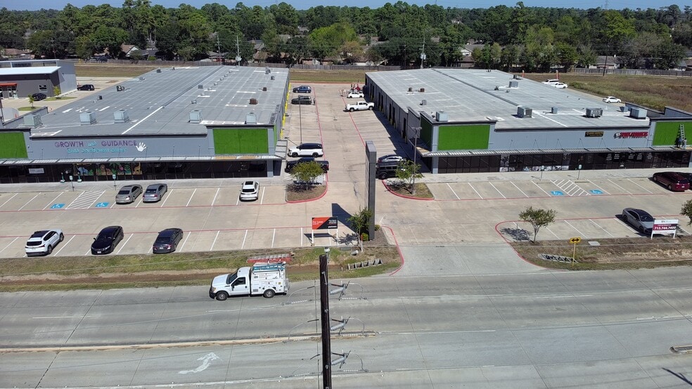 3336 Spring Stuebner Rd, Spring, TX for lease - Primary Photo - Image 1 of 13