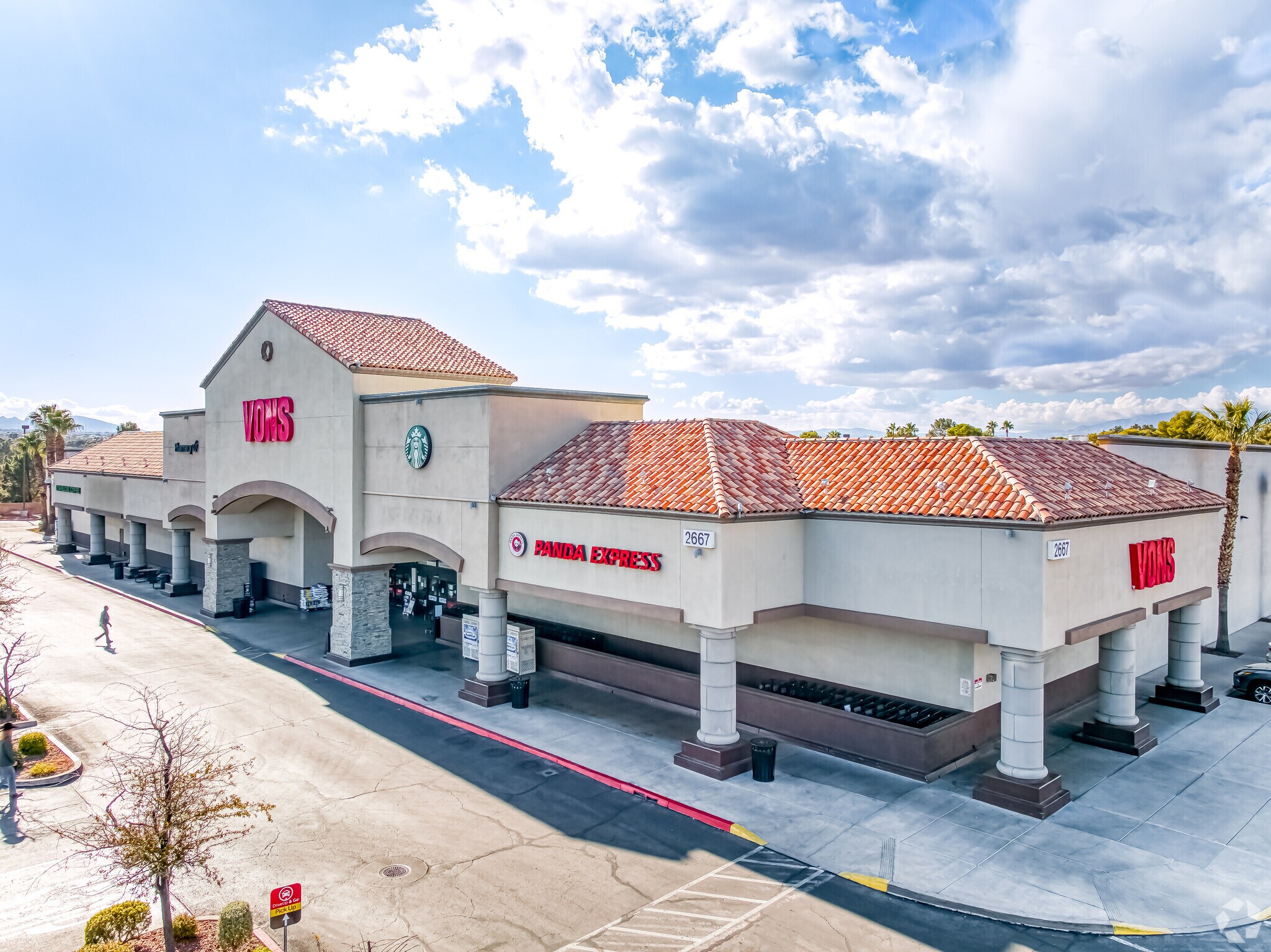 2667 Windmill Pky, Henderson, NV for lease Building Photo- Image 1 of 21
