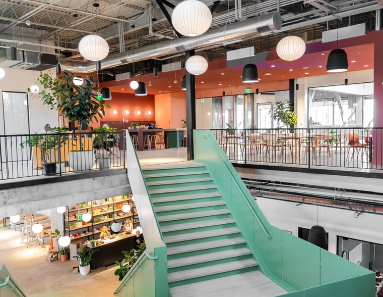 501 SW Hill St, Bend, OR for lease - Interior Photo - Image 1 of 7