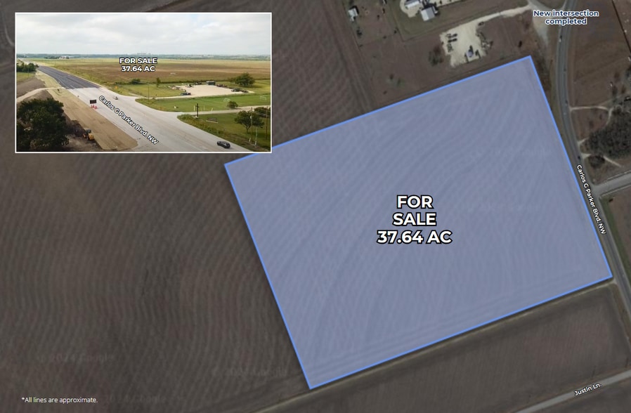 612 NW Carlos G Parker Blvd, Taylor, TX for sale - Building Photo - Image 2 of 4