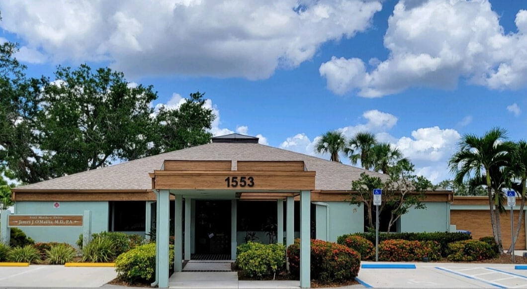 1553 Matthew Dr, Fort Myers, FL for sale Building Photo- Image 1 of 1