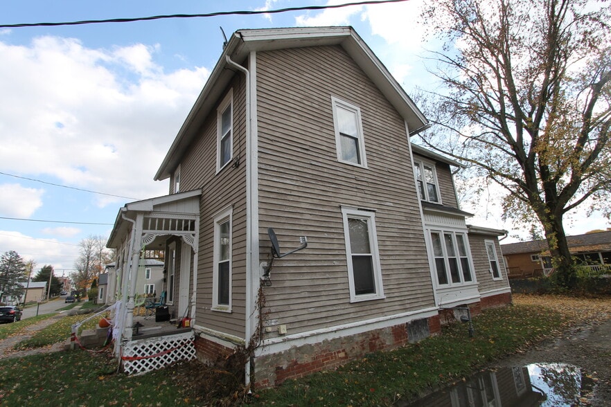 65 W College St, Fredericktown, OH for sale - Building Photo - Image 3 of 4