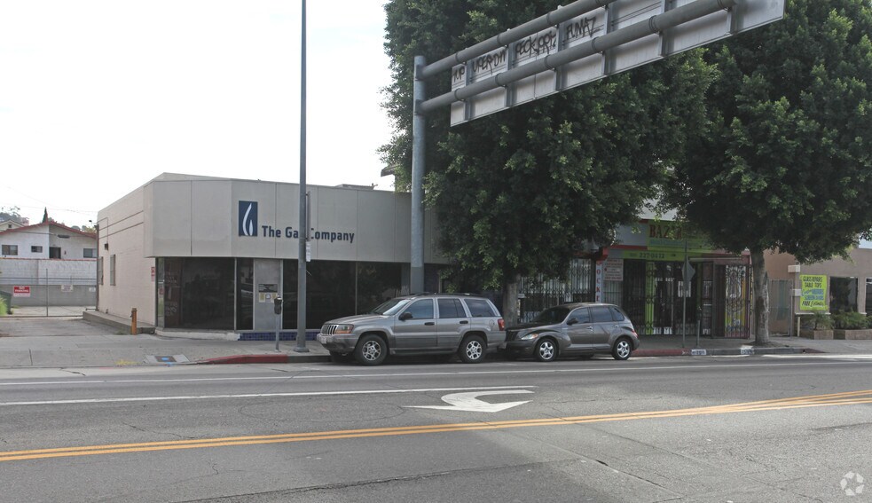 2516-2520 Daly St, Los Angeles, CA for sale - Primary Photo - Image 1 of 1