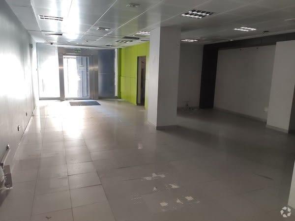 Retail in Madrid, Madrid for lease Interior Photo- Image 1 of 7