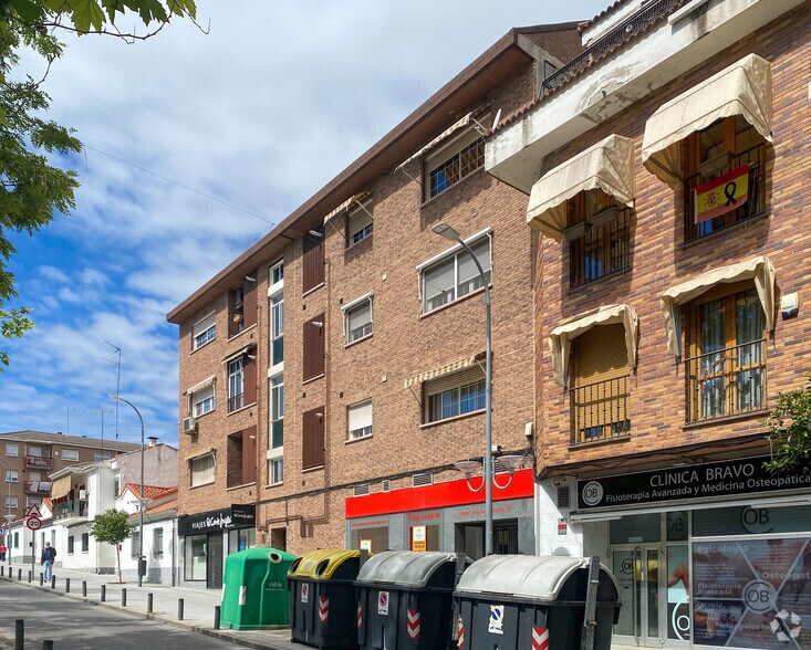 Avenida Constitución, 20, Las Rozas de Madrid, Madrid for sale - Primary Photo - Image 1 of 1
