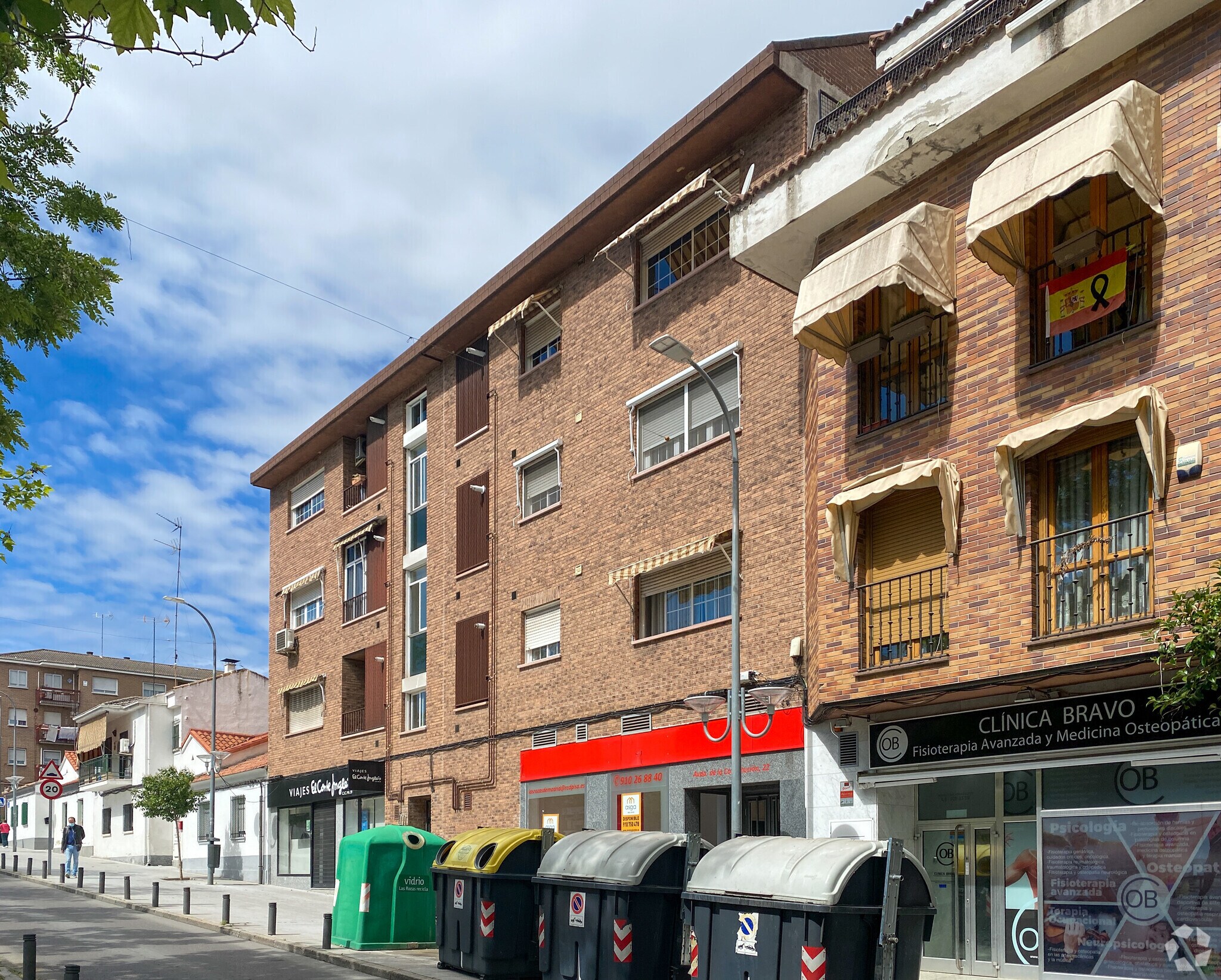 Avenida Constitución, 20, Las Rozas de Madrid, Madrid for sale Primary Photo- Image 1 of 1