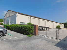 128 Tomahawk Dr, Indian Harbour Beach FL - Warehouse