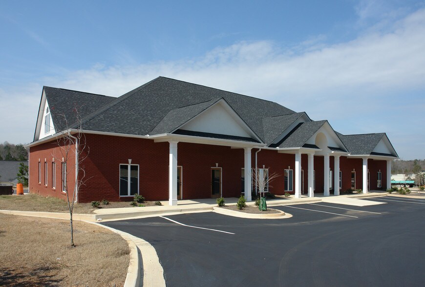 4239 Mundy Mill Rd, Oakwood, GA for lease - Building Photo - Image 2 of 8