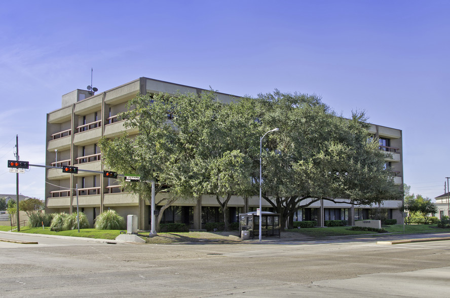 10555 Richmond Ave, Houston, TX for sale - Primary Photo - Image 1 of 1