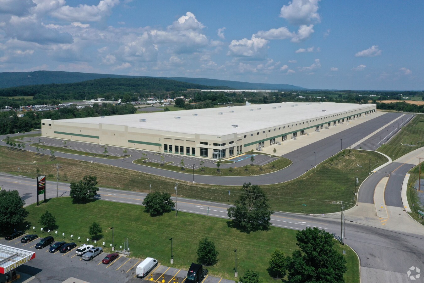 53 Central Blvd, Myerstown, PA, 17067 Industrial Space For Lease