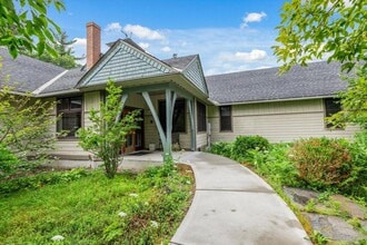 457 Route 123, Sharon, NH for lease Interior Photo- Image 2 of 54