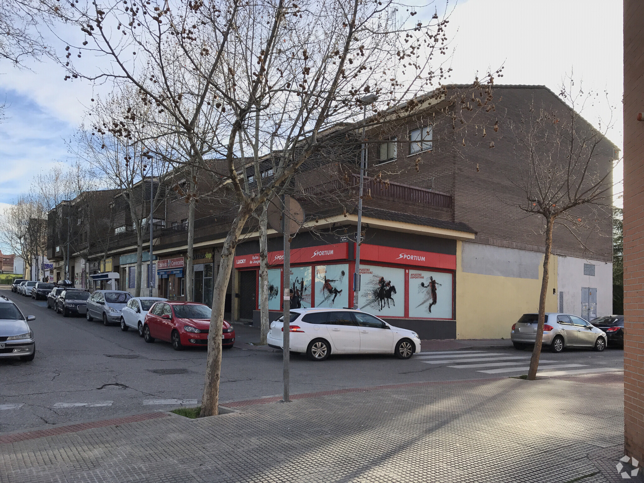 Avenida de Madrid, 2, Villanueva del Pardillo, Madrid for sale Primary Photo- Image 1 of 4