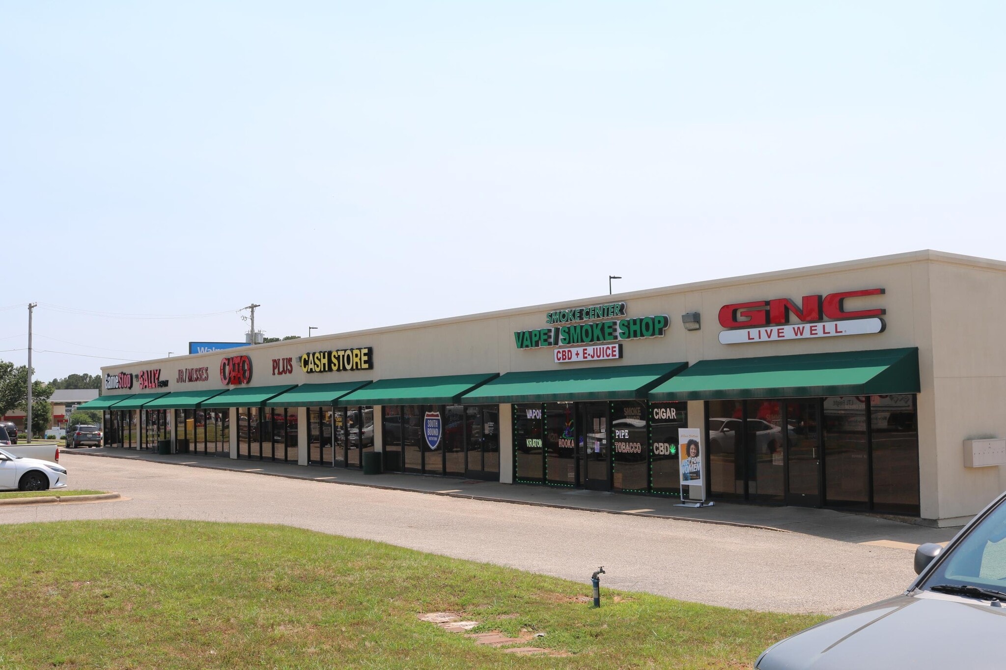 1711 N East End Blvd, Marshall, TX for lease Building Photo- Image 1 of 10