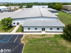 38,800 SF Manufacturing Facility For Lease - Warehouse